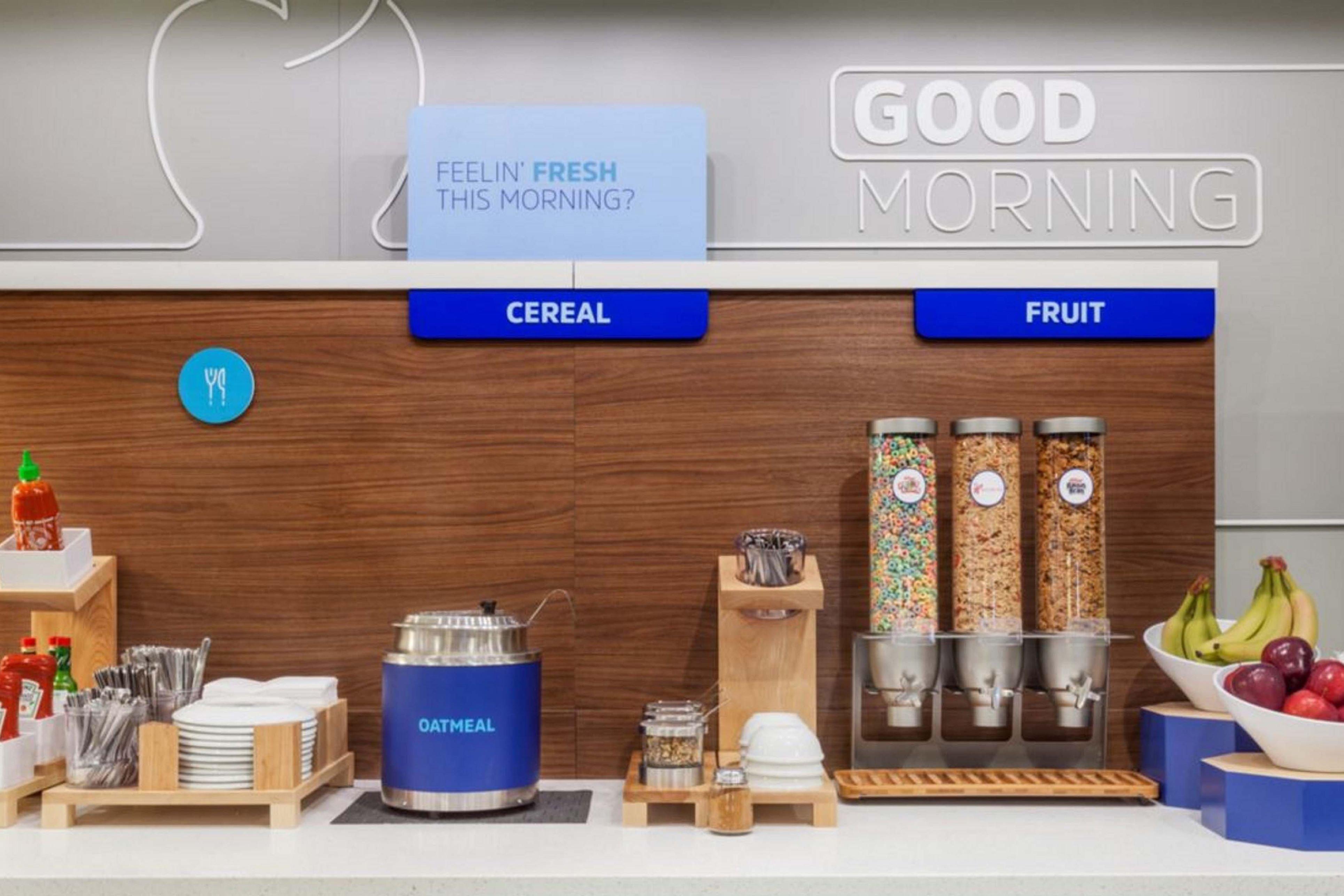 Holiday Inn Express Lawrence By Ihg Luaran gambar
