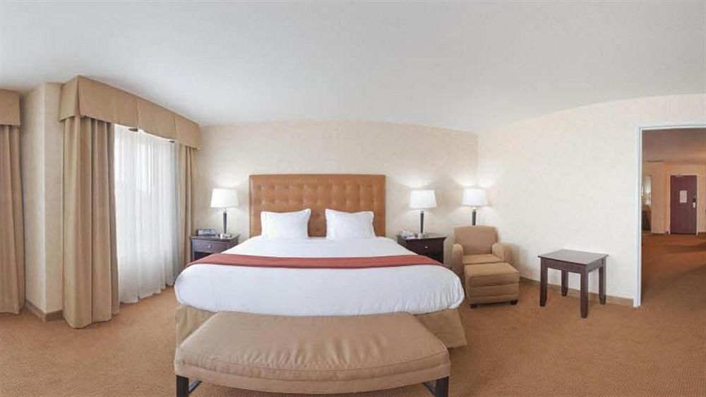 Holiday Inn Express Lawrence By Ihg Luaran gambar